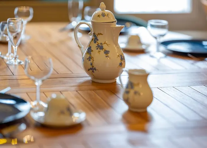 לינה וארוחת בוקר La Francois Premier 3*